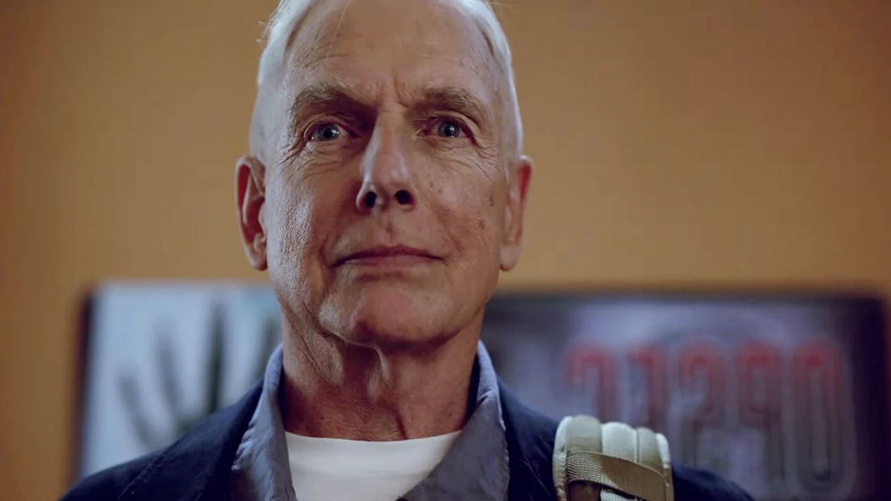 Trailer de NCIS: Origins tira Mark Harmon da aposentadoria no Alasca